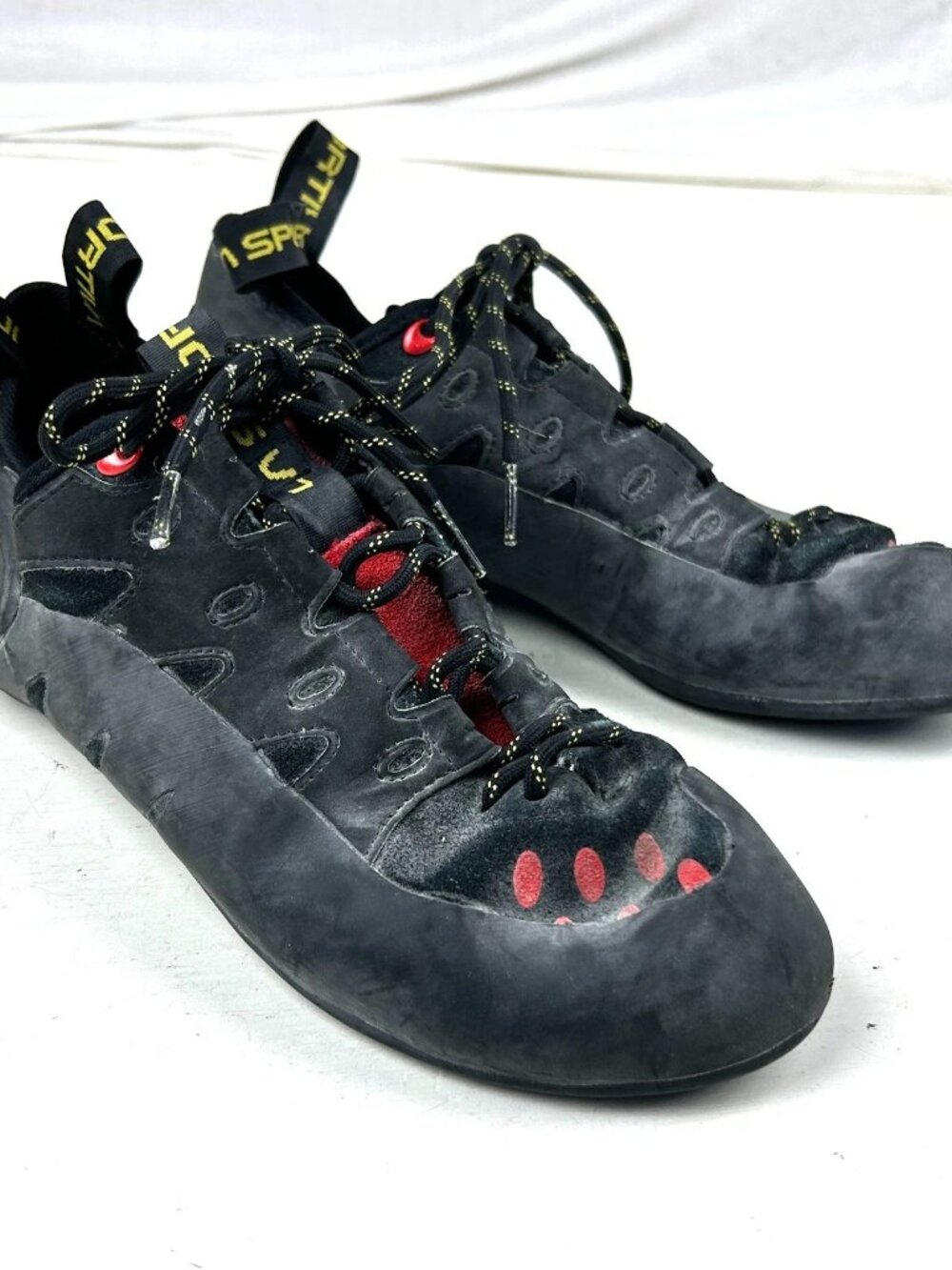 La Sportiva Tarantulace Rock Climbing Shoes Mens 11 Black Lace Up Leather